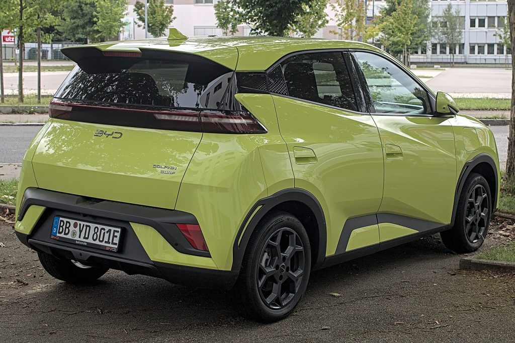 BYD Dolphin Surf